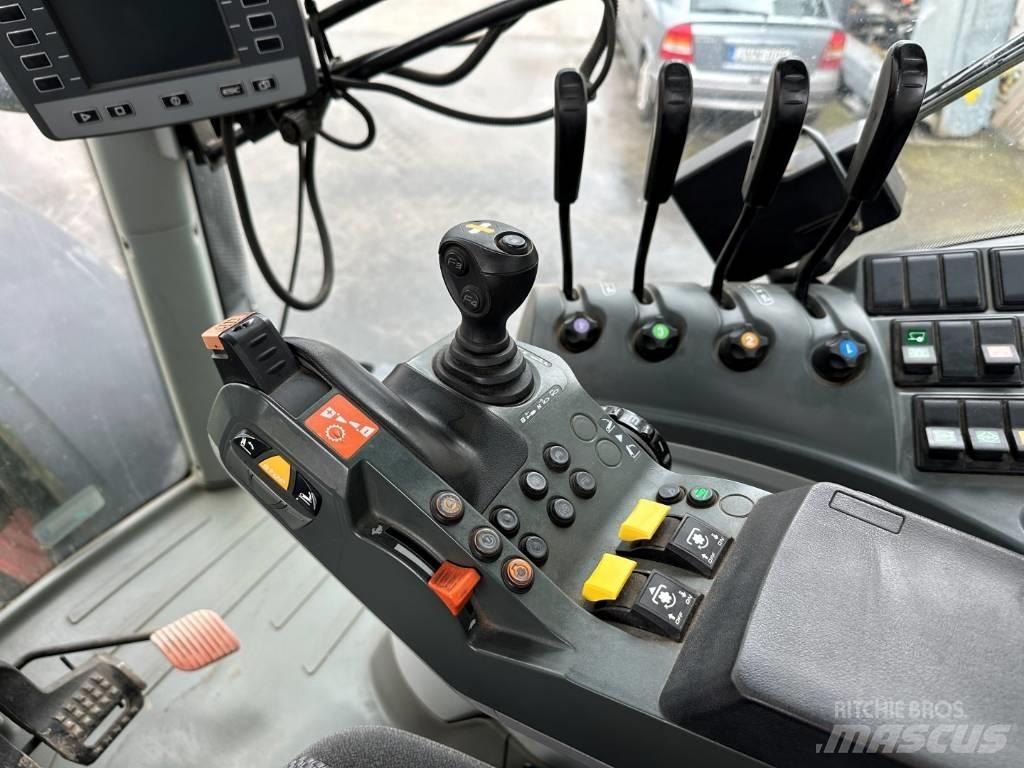 CLAAS Axion 810 CIS Trattori
