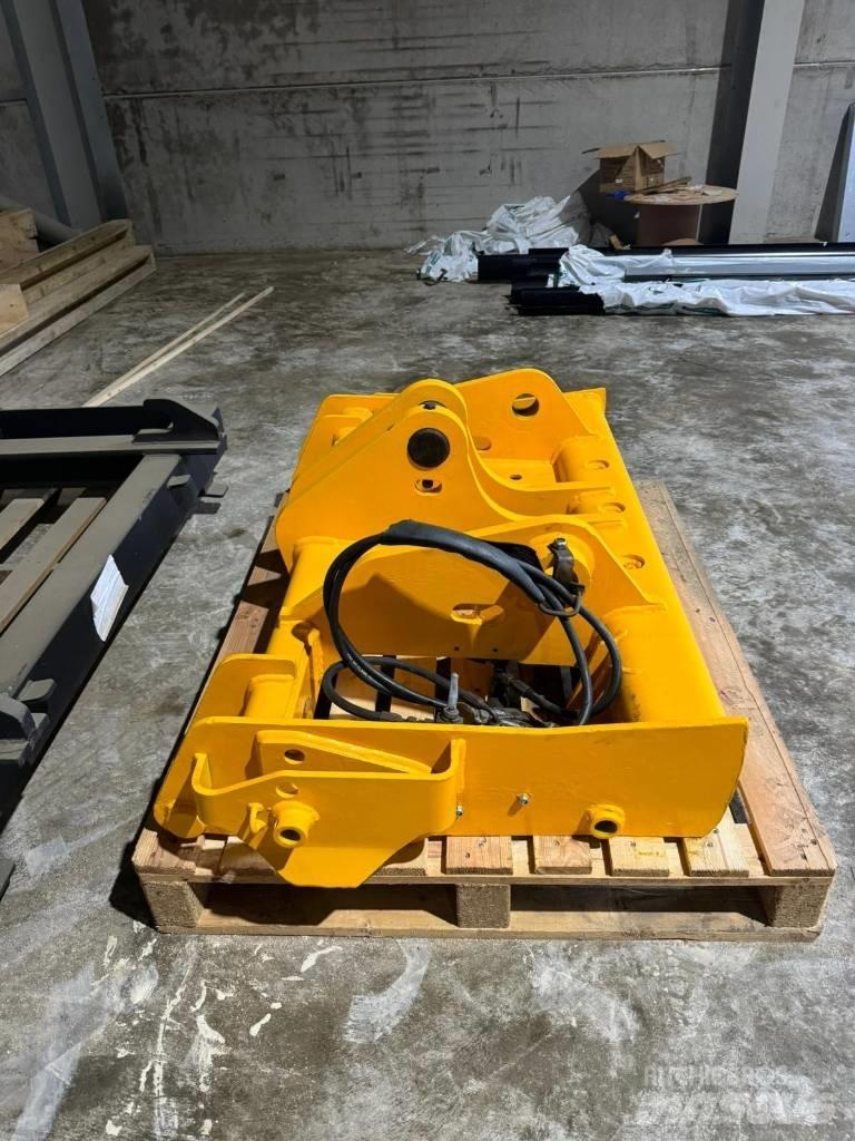JCB Q FIT HEADSTOCK Altri macchinari per caricamento e scavo