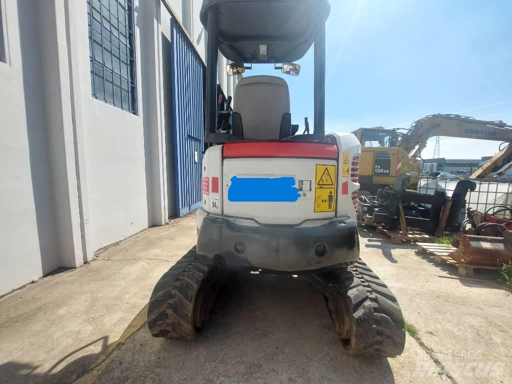 Komatsu PC27R-2 Miniescavatori