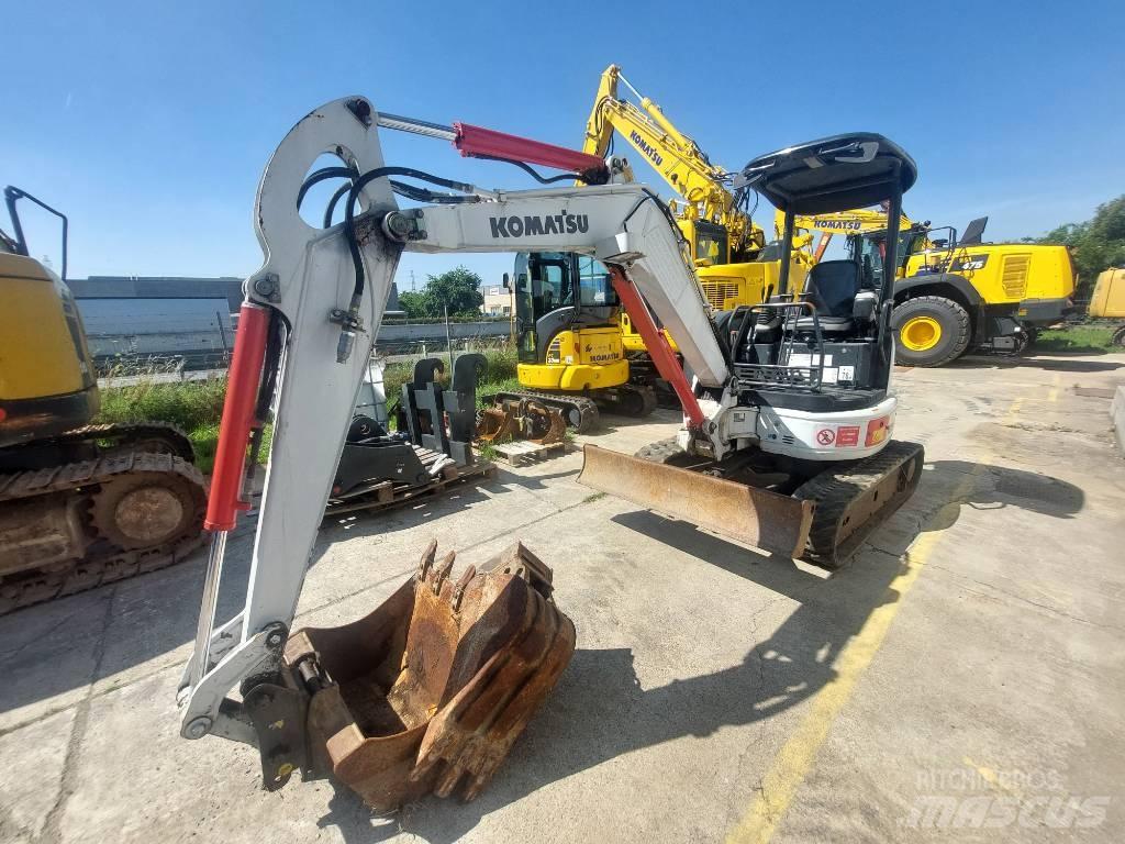 Komatsu PC27R-2 Miniescavatori