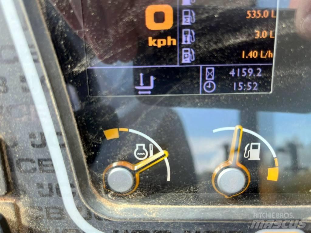 JCB 535-125 Pale gommate telescopiche