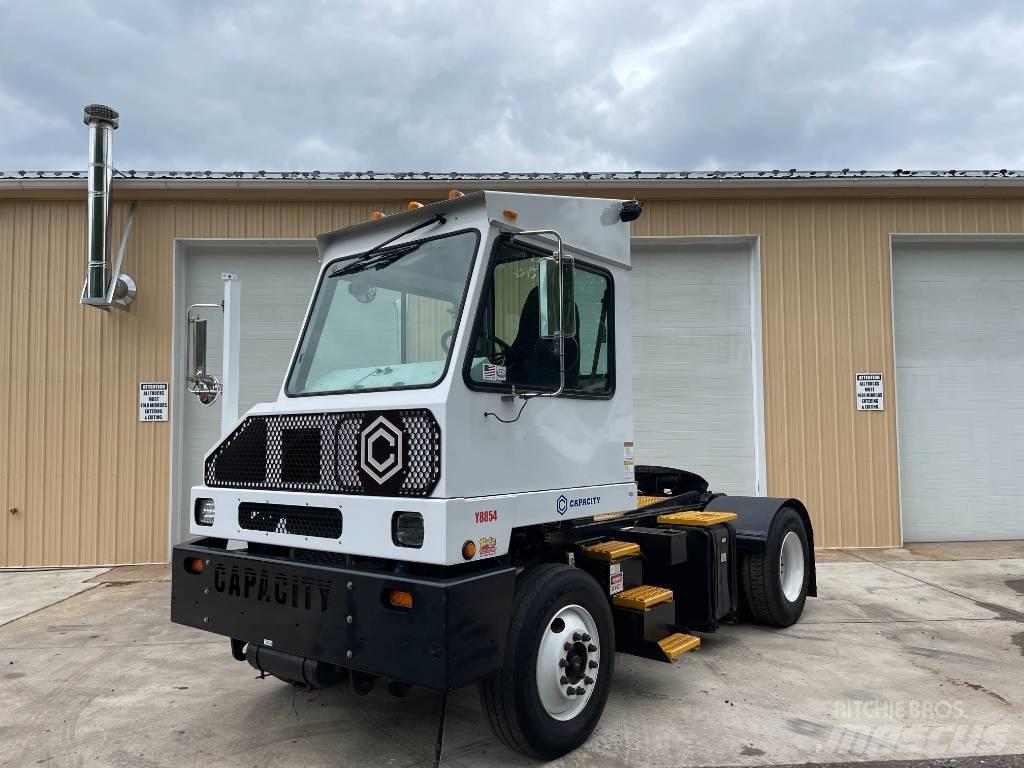 Capacity TJ5000 Trattori portuali