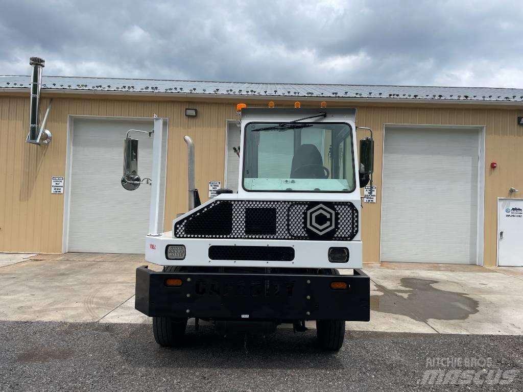 Capacity TJ5000 Trattori portuali