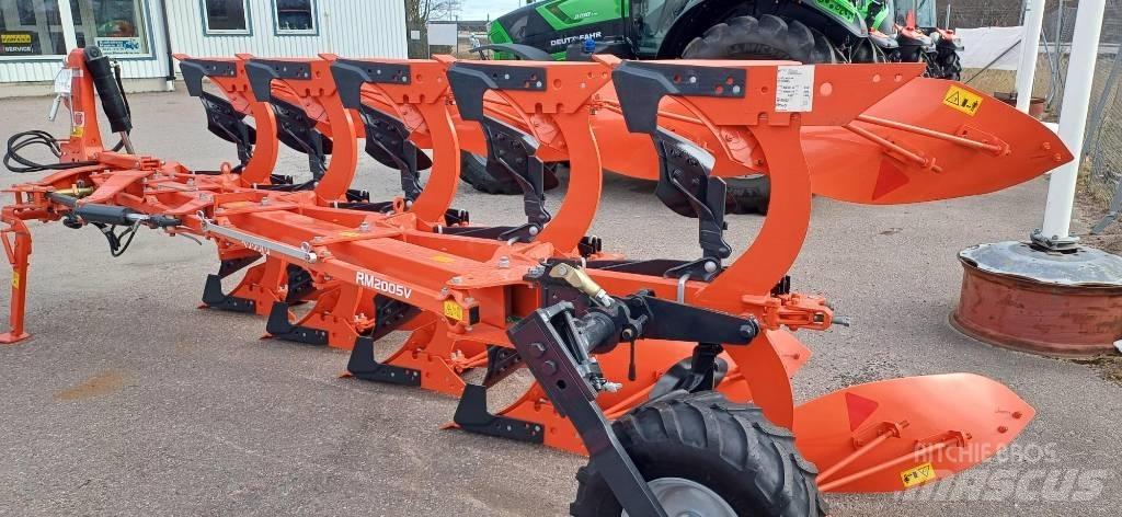 Kubota RM 2005 Aratri reversibili