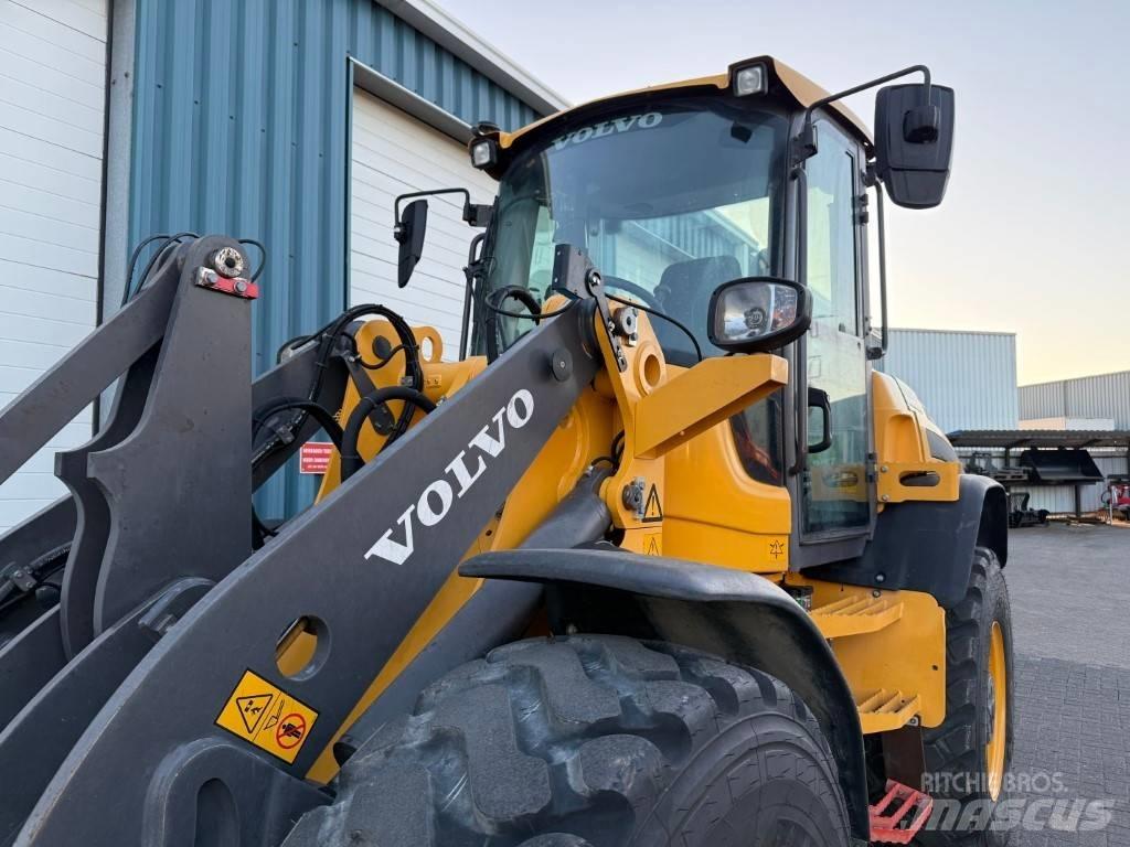 Volvo L50HS Pale gommate