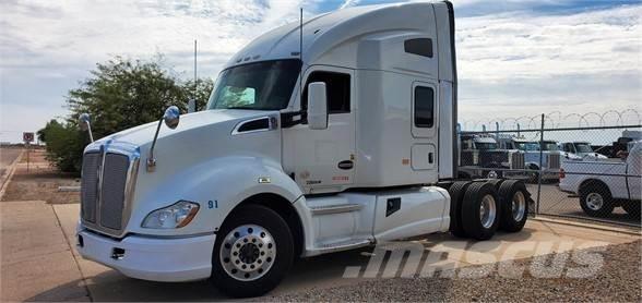 Kenworth T680 Motrici e Trattori Stradali