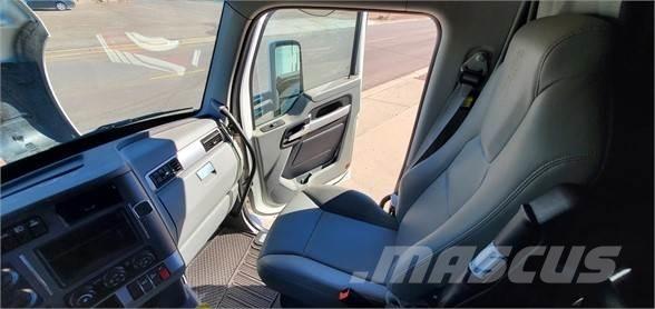 Kenworth T680 Motrici e Trattori Stradali
