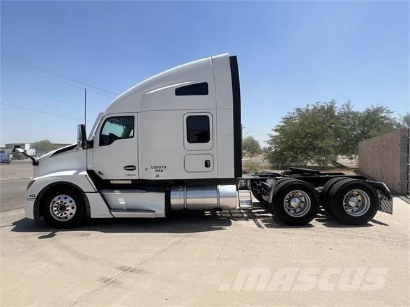 Kenworth T680 Motrici e Trattori Stradali