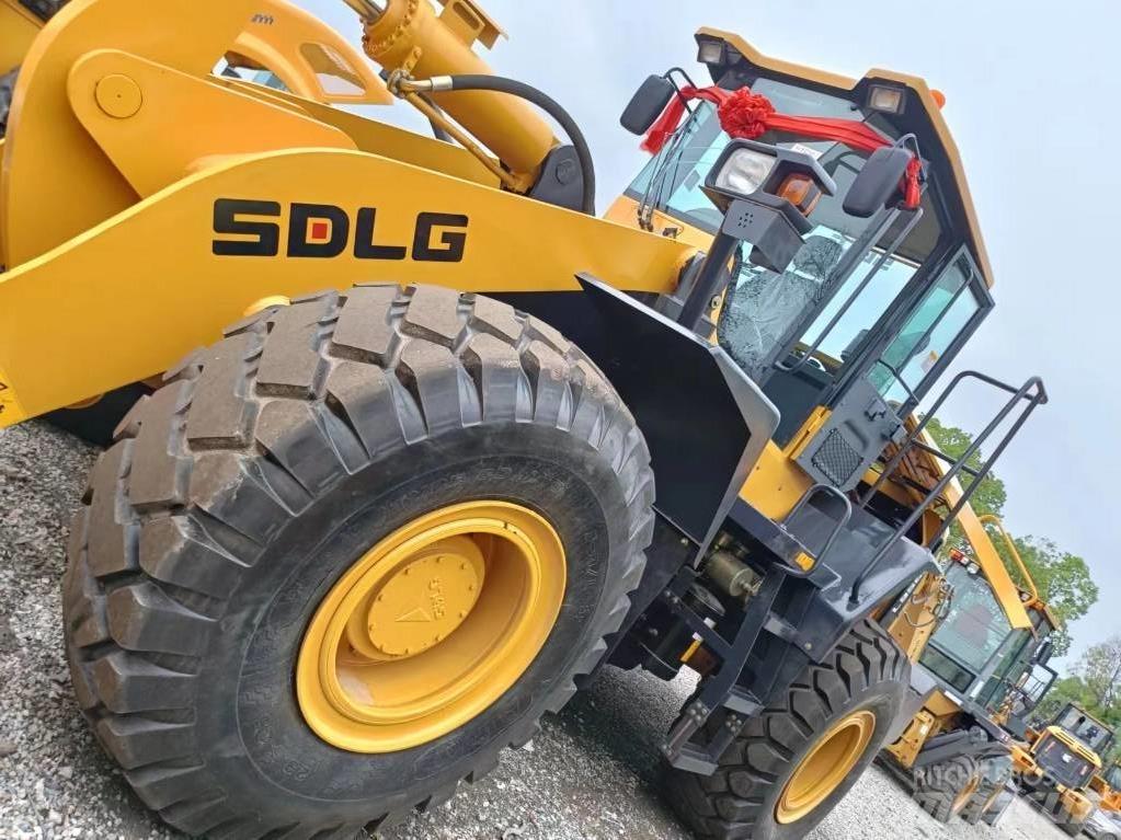 SDLG LG956 Pale gommate