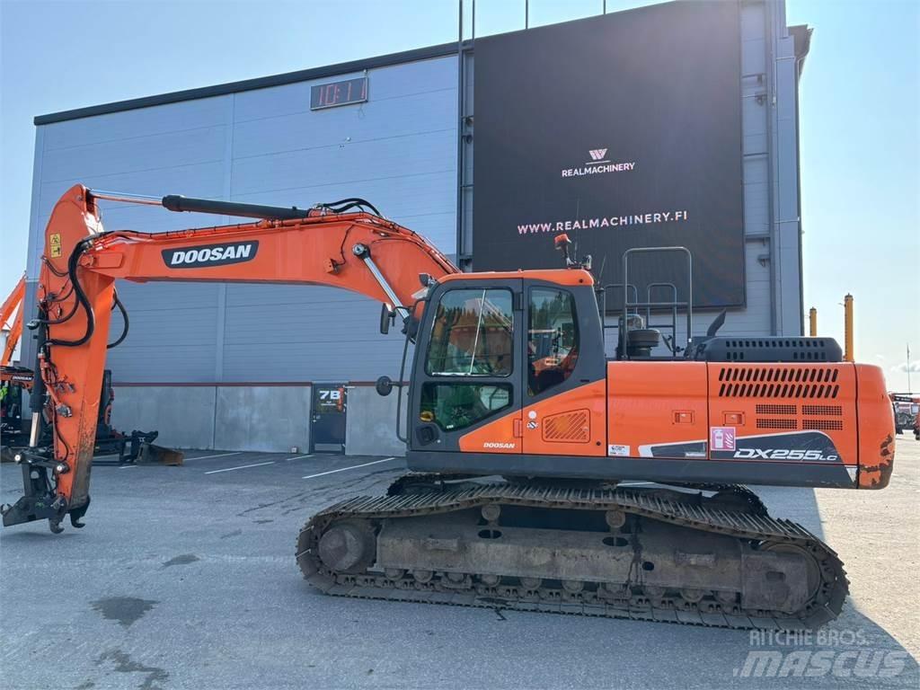 Doosan DX255LC-5 Escavatori cingolati