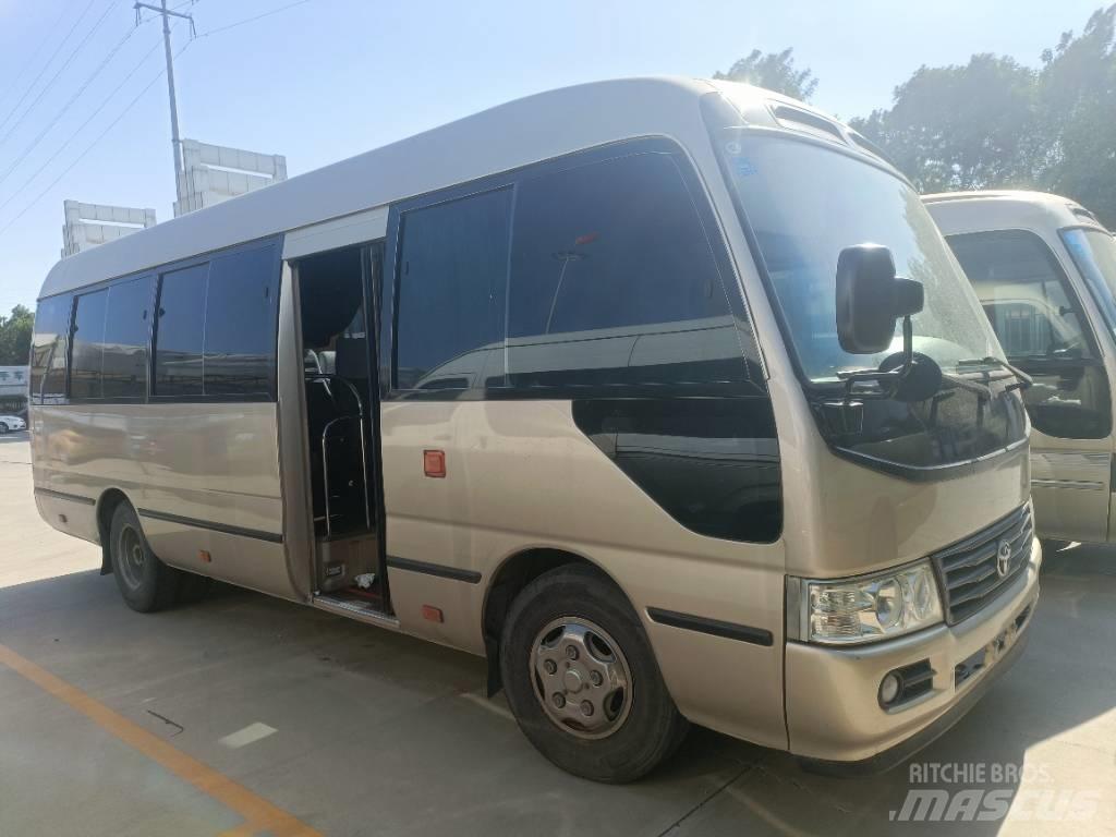 Toyota Coaster Autobus interurbani