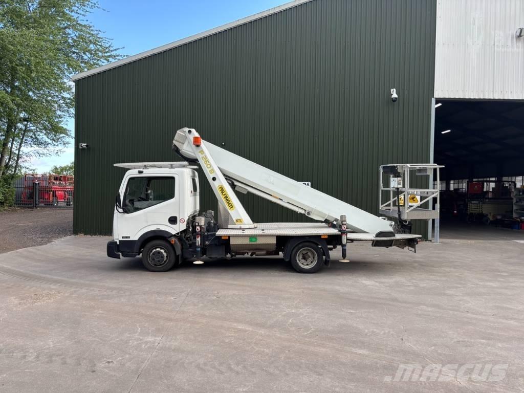 Palfinger P 260 B Piattaforme autocarrate