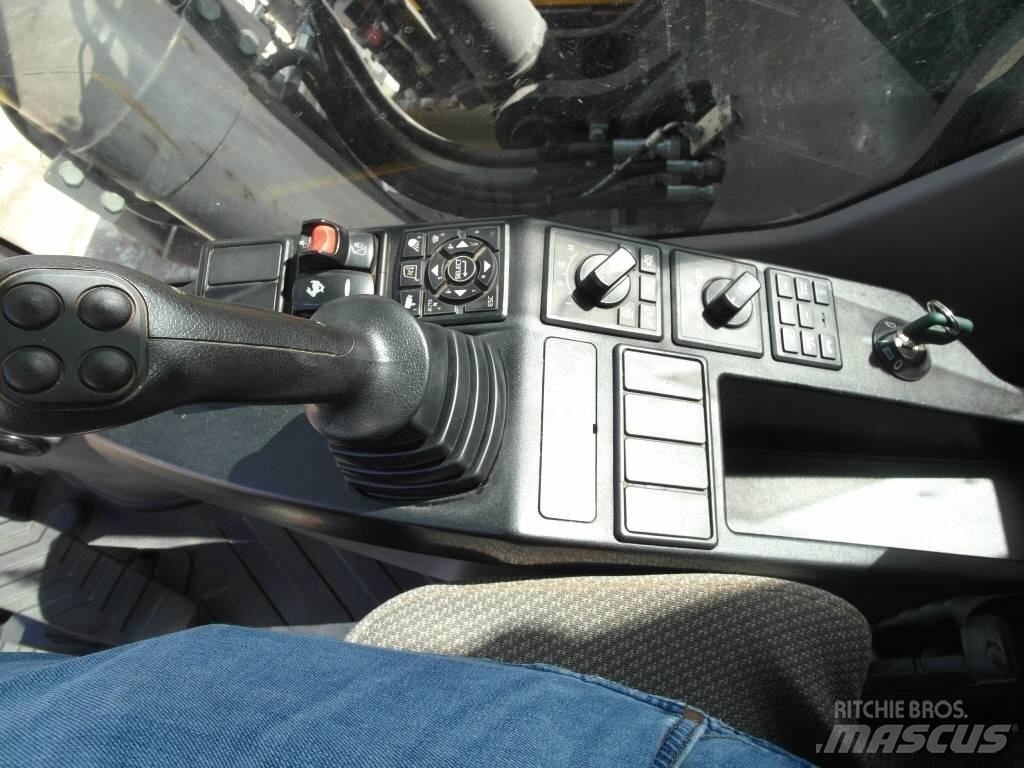 Volvo EC 220 EL Escavatori cingolati