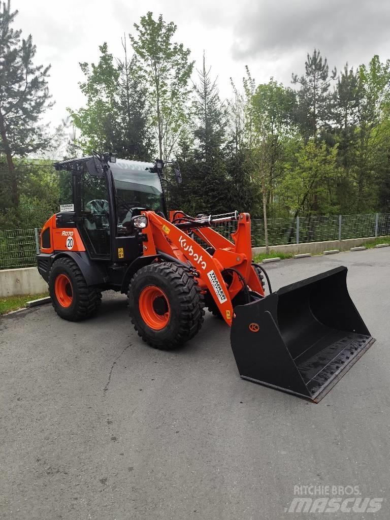Kubota R 070 Pale gommate