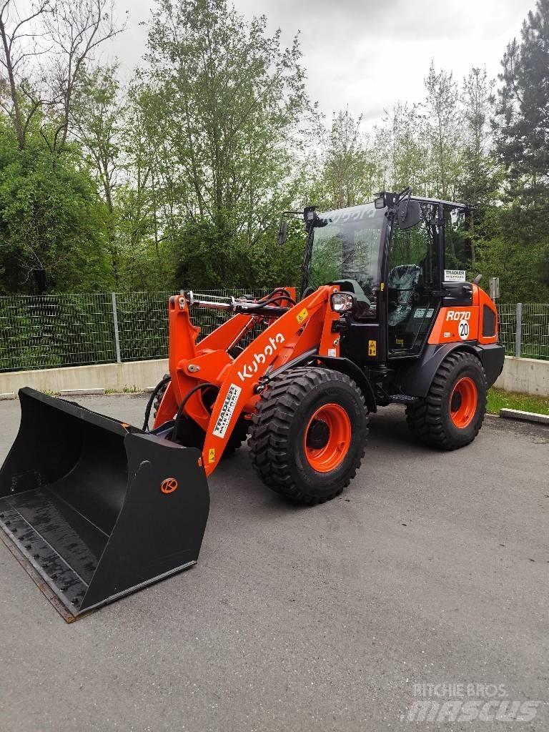 Kubota R 070 Pale gommate