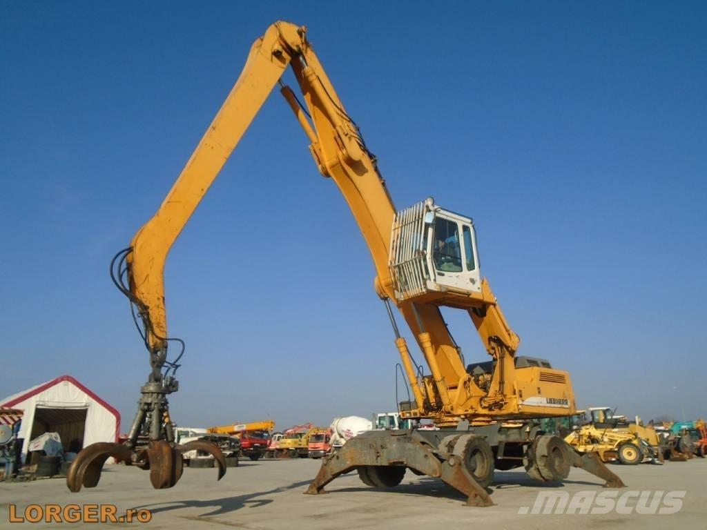Liebherr A 934 B Movimentazione rifiuti