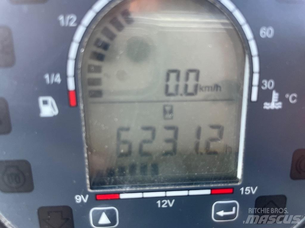 Nilfisk CR 3500 Spazzatrici
