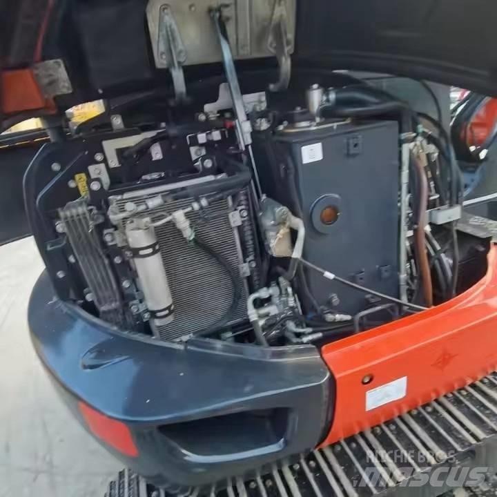 Kubota KX165 Escavatori cingolati