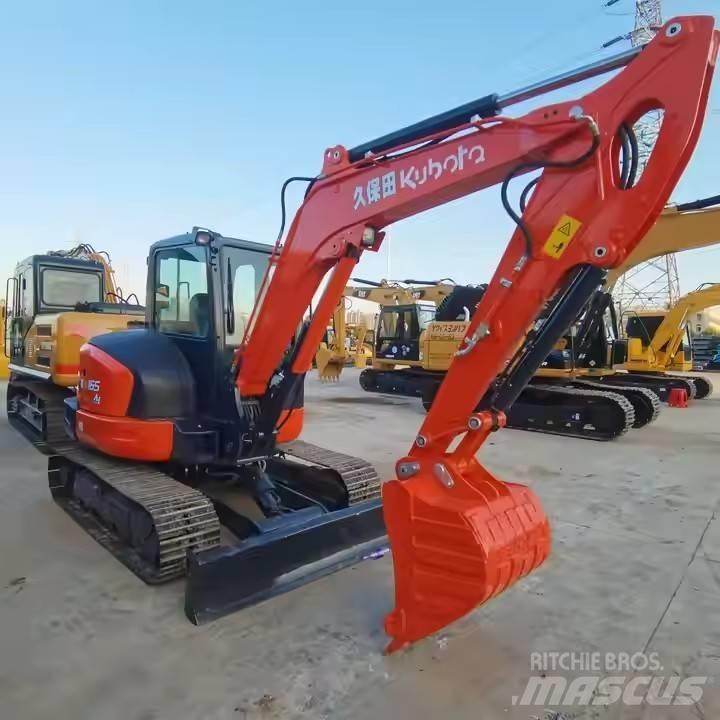 Kubota KX165 Escavatori cingolati