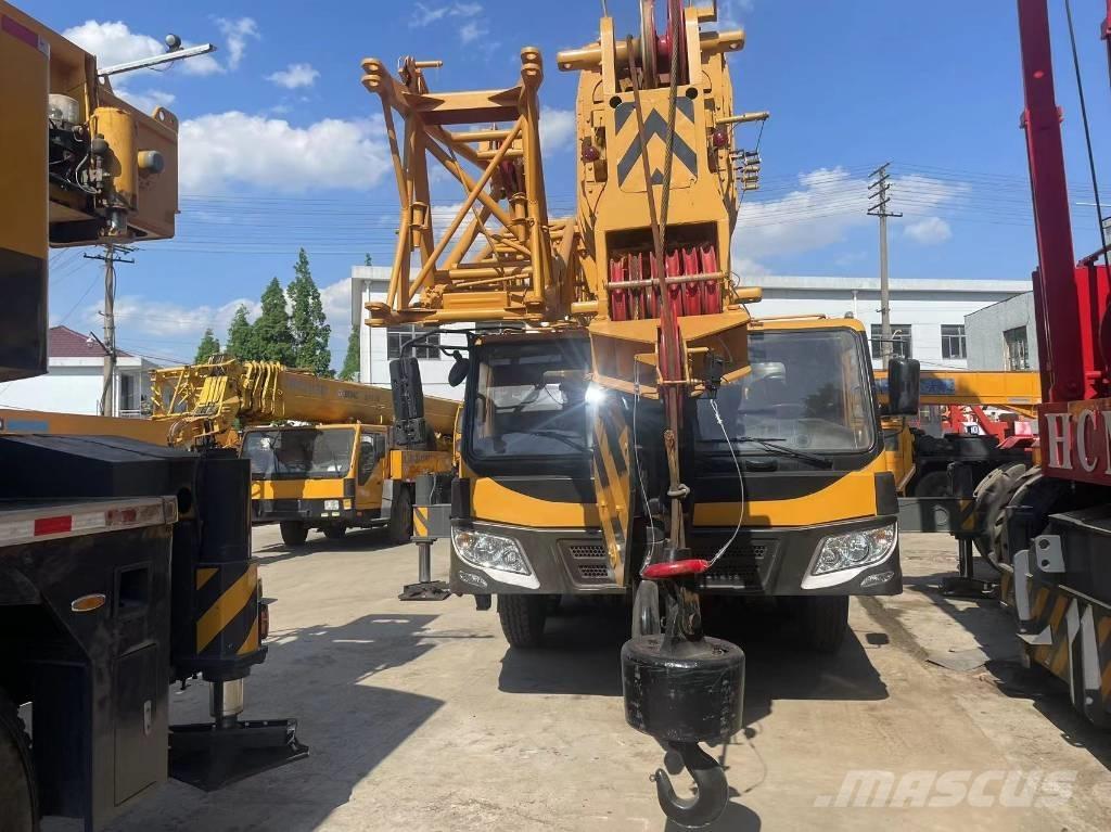 XCMG QY100K Gru per tutti i terreni