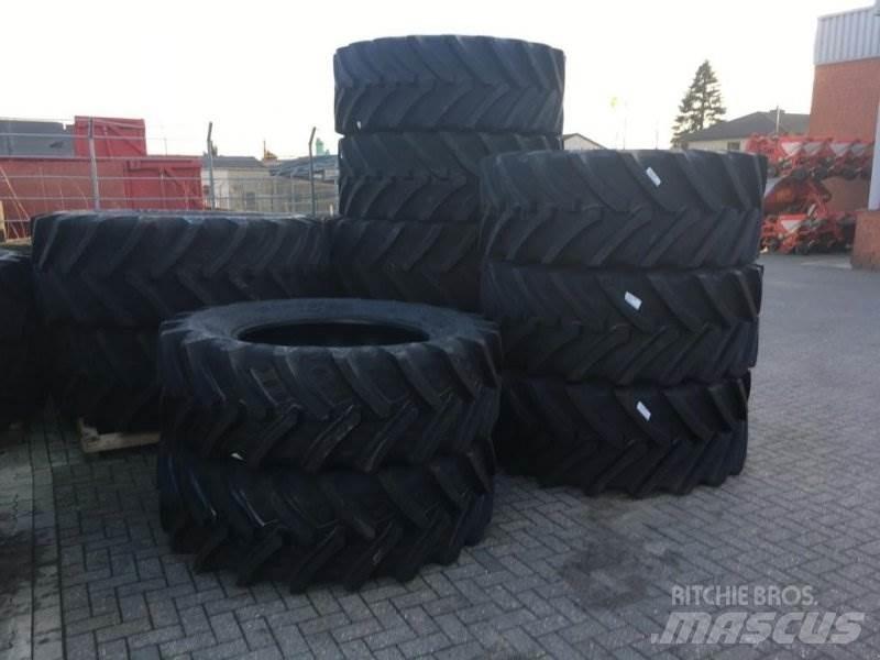 BKT 520/70 R 38 Pneumatici, ruote e cerchioni