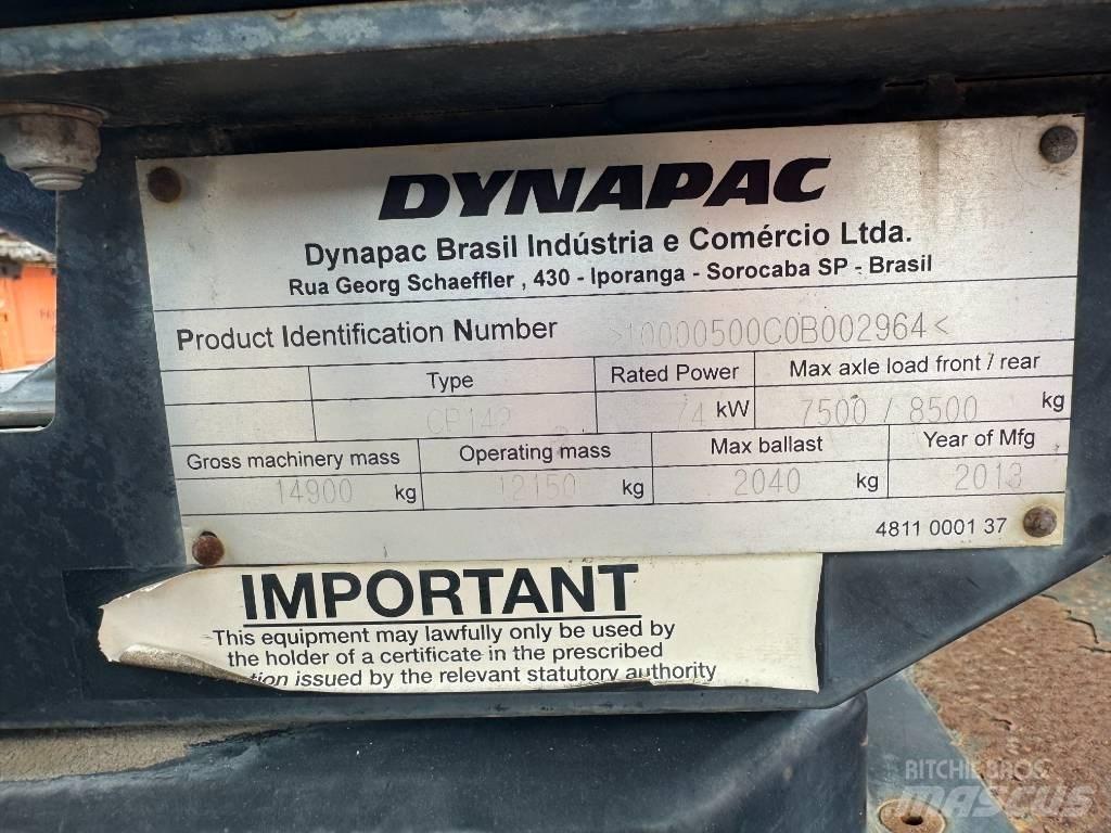 Dynapac CP 142 Rulli gommati