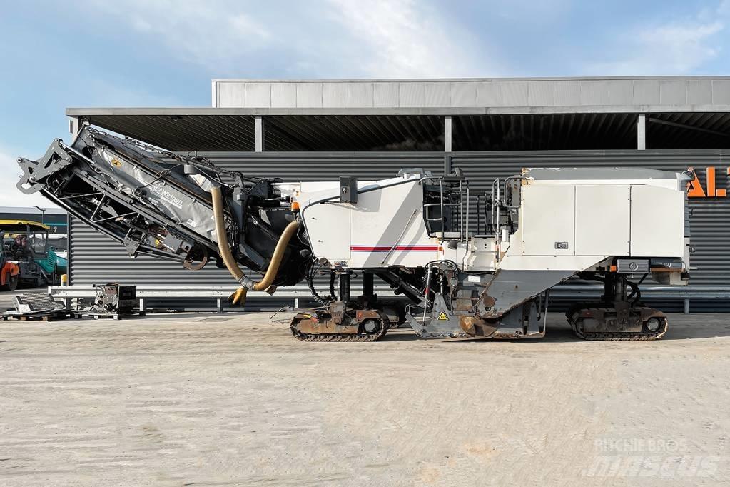 Wirtgen W210 Fresa a freddo per asfalto