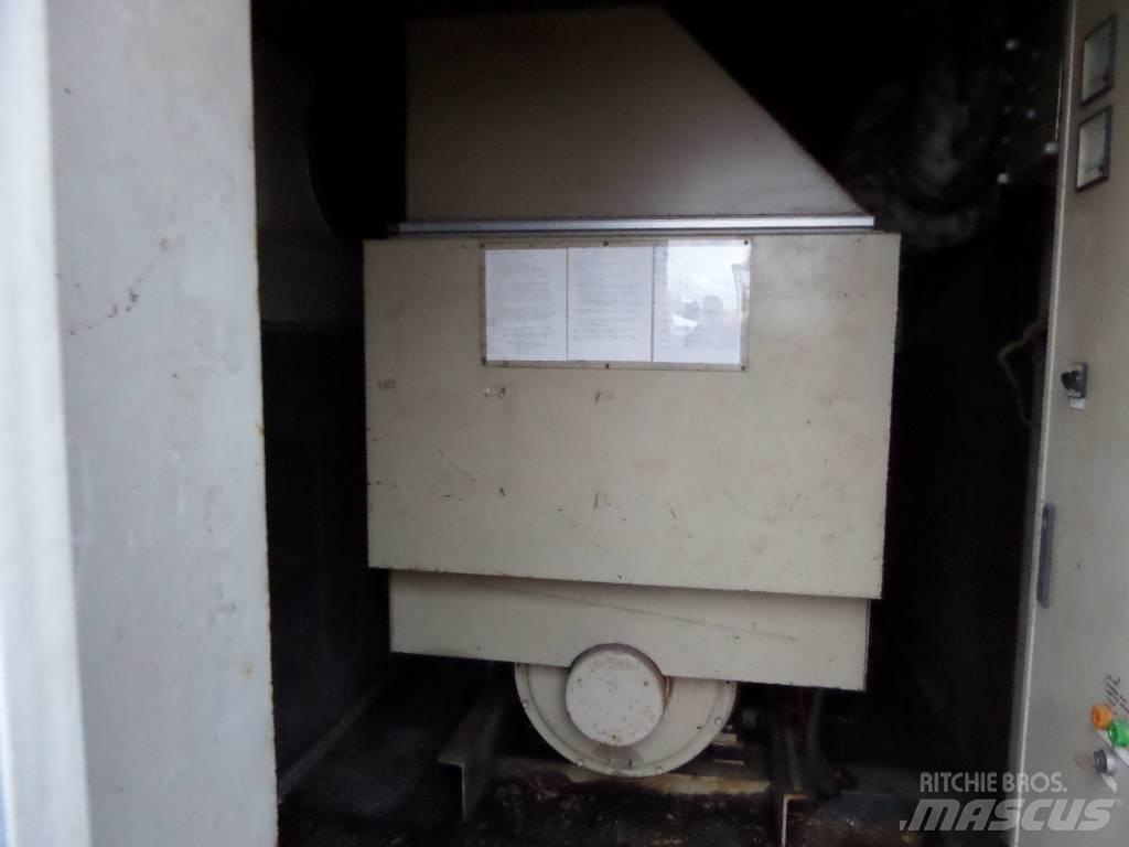 Cummins 550KVA Generatori diesel