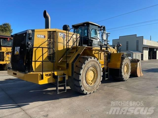 CAT 988 K Pale gommate