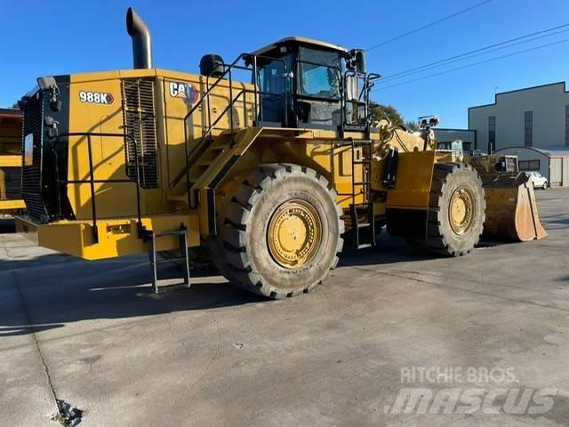 CAT 988 K Pale gommate
