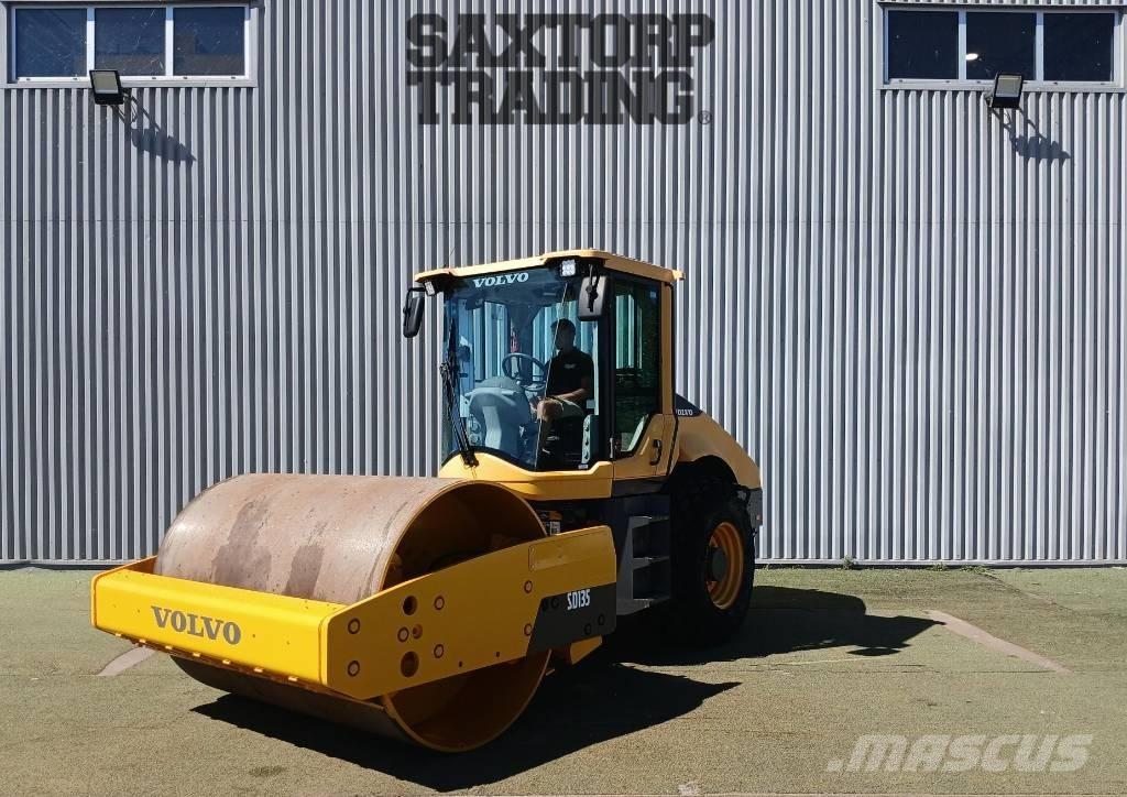Volvo SD135, Vält Rulli monotamburo