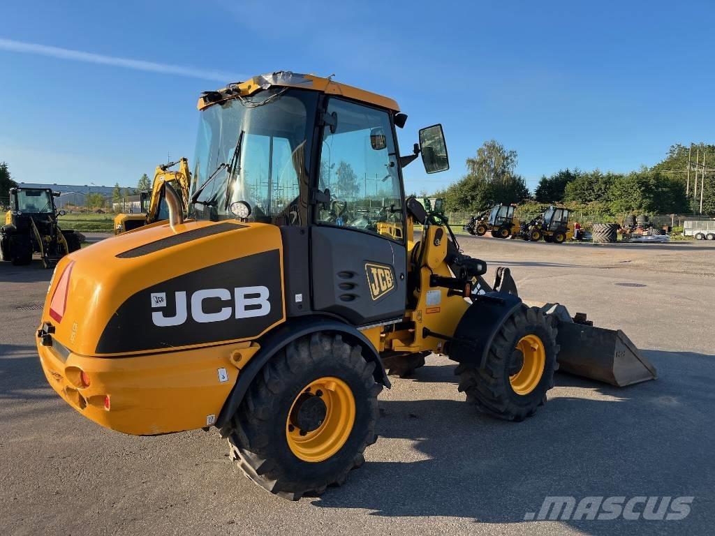 JCB 406 Sollevatori telescopici per agricoltura