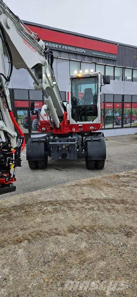 Takeuchi TB 395 W Escavatori gommati