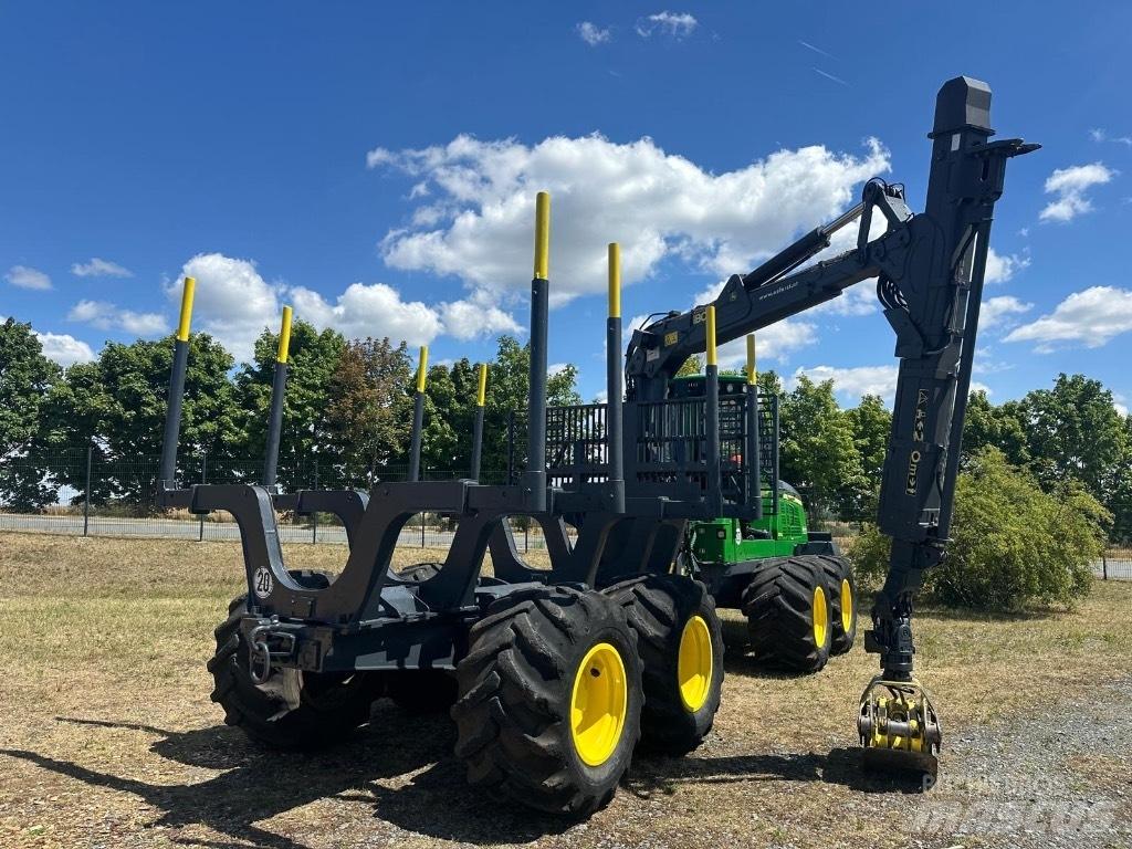 John Deere 1210G Forwarder