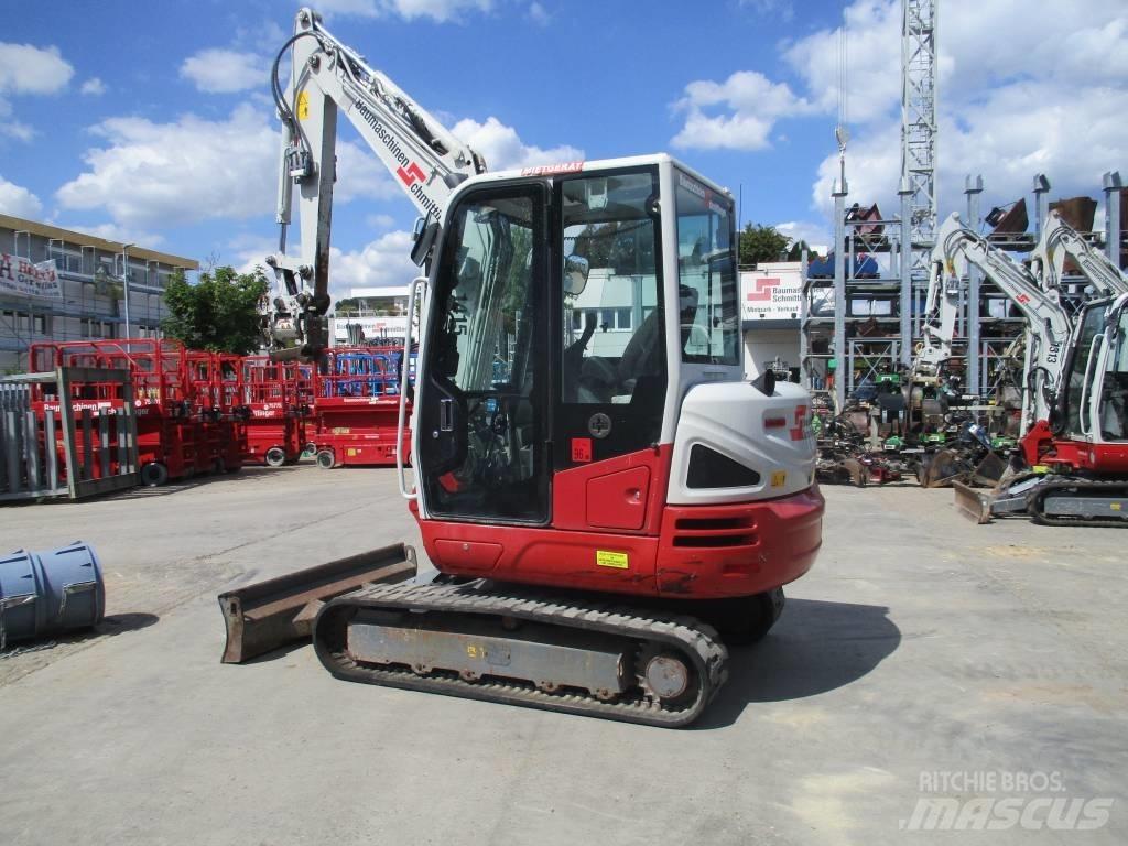 Takeuchi TB240 Miniescavatori