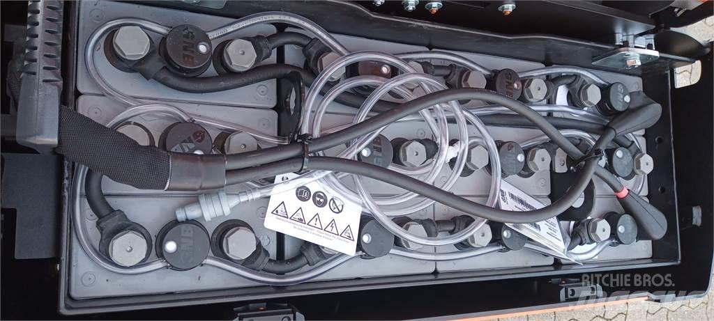 Toyota LPE 250 Transpallet manuale