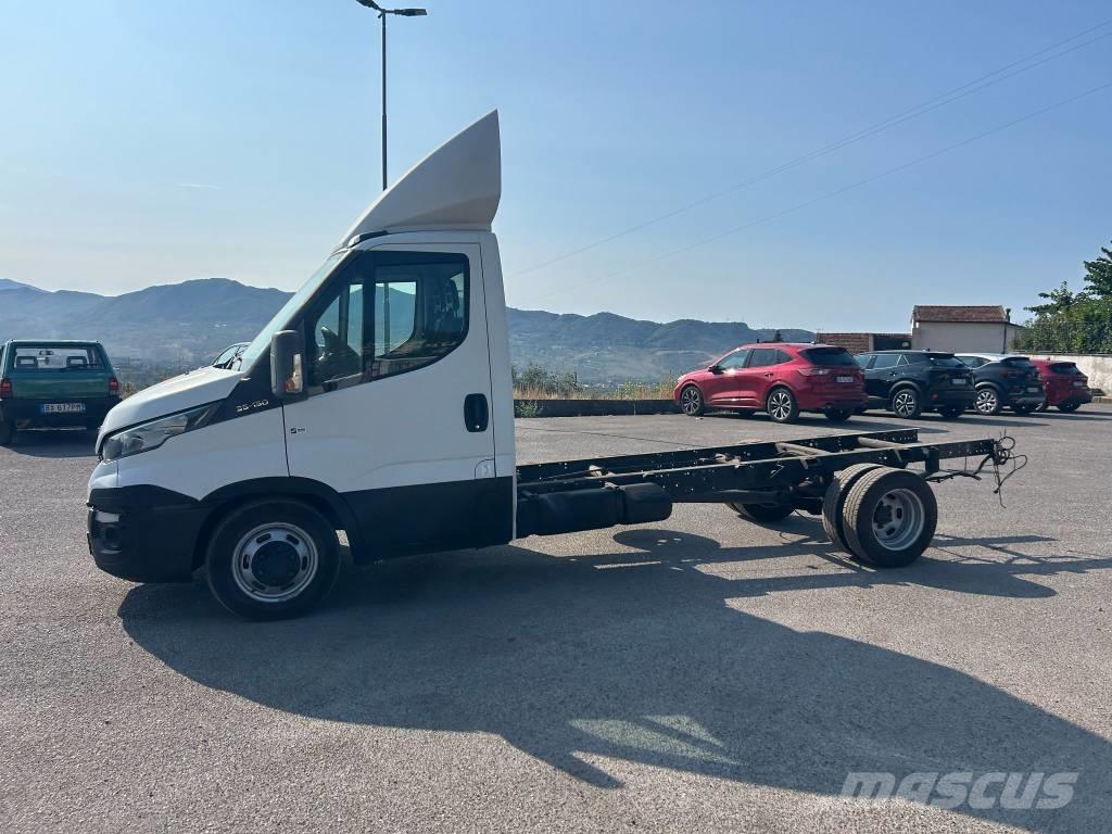 Iveco Daily 35-150 Trasportatore per veicoli