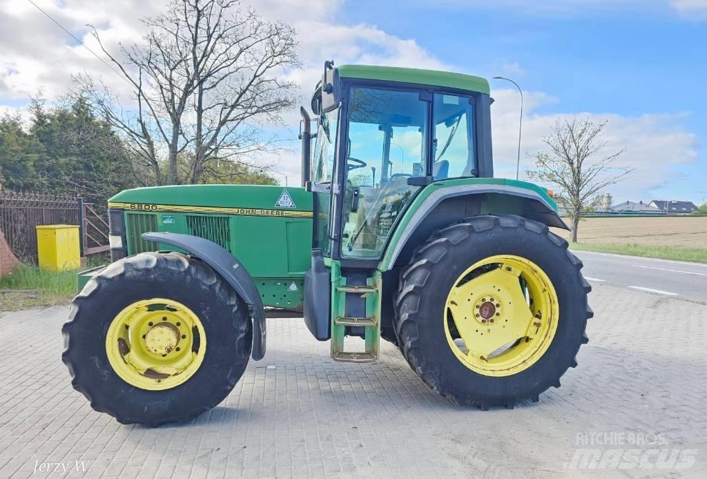 John Deere 6800 Trattori
