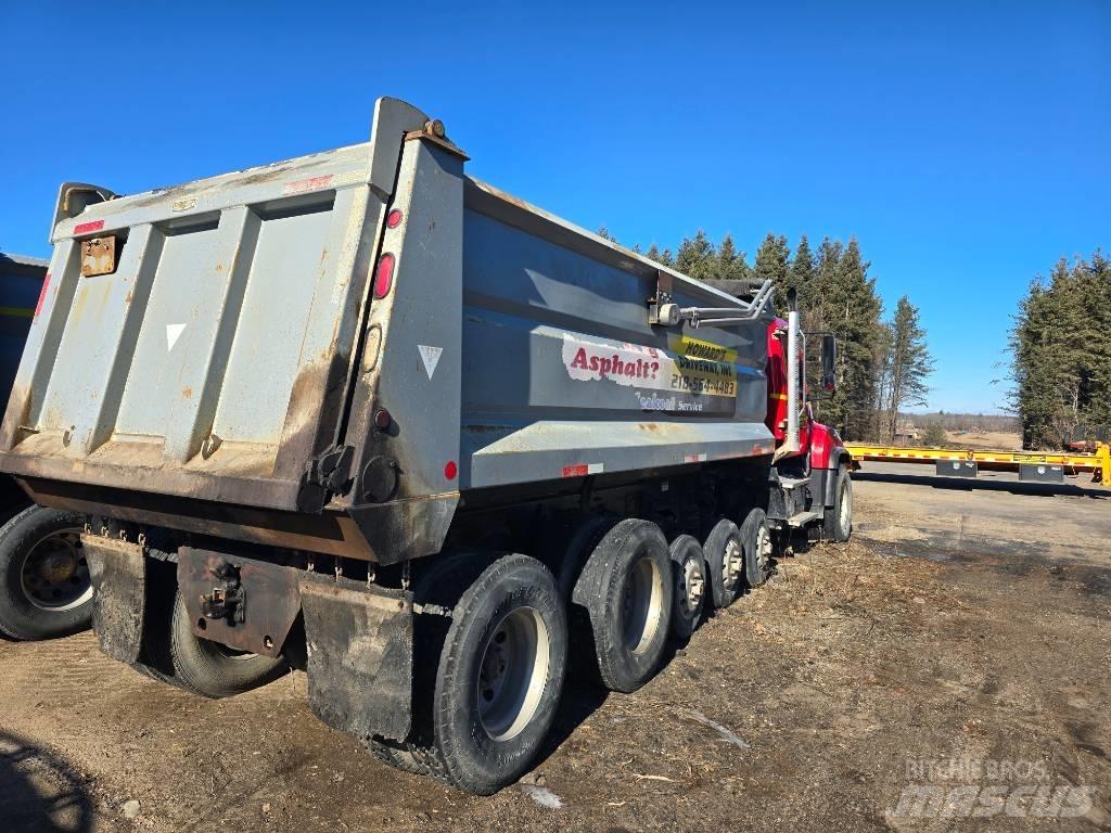 Freightliner SD 114 Camion ribaltabili