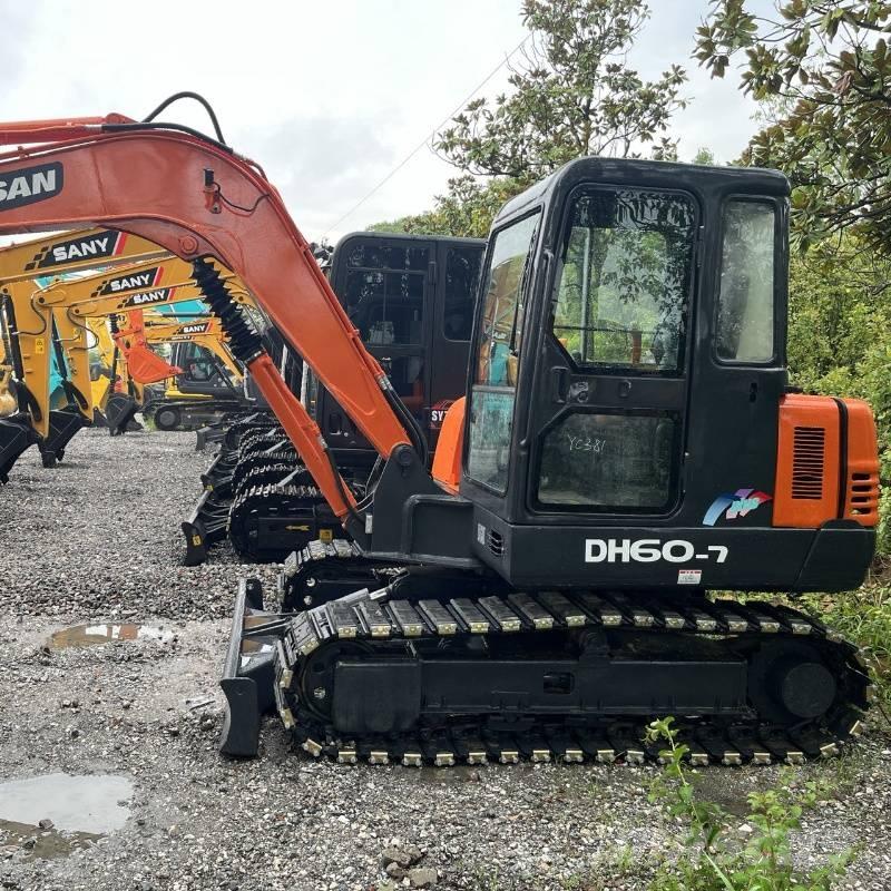 Doosan DH 60 Miniescavatori