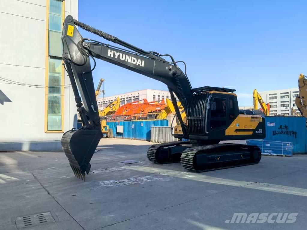 Hyundai HX 220 Escavatori cingolati