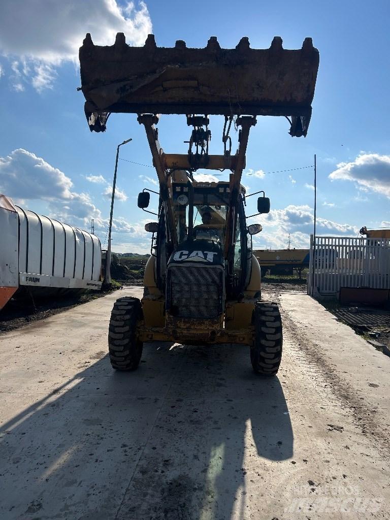 CAT 422 E Terne