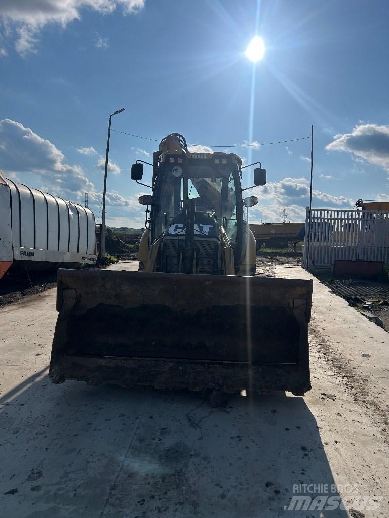CAT 422 E Terne