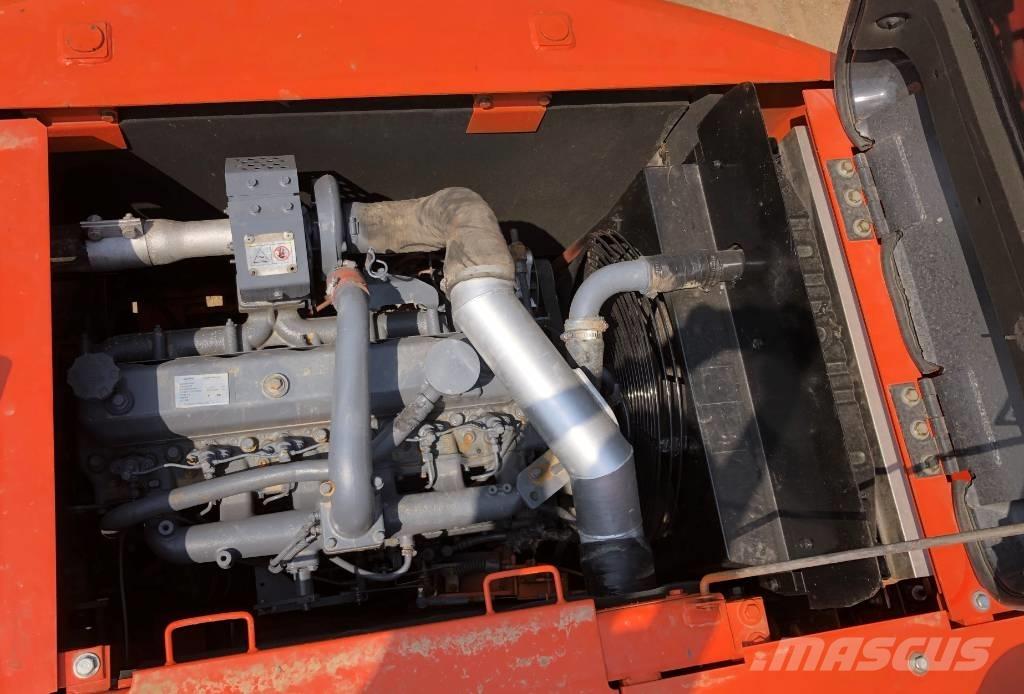 Doosan DX150W Escavatori cingolati