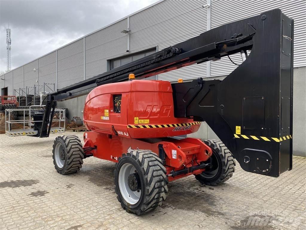 JLG 800AJ Piattaforme a braccio articolato