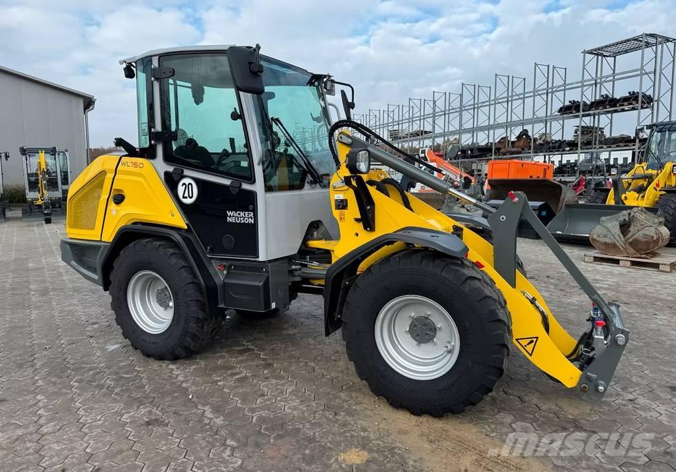 Wacker Neuson WL 750 Pale gommate