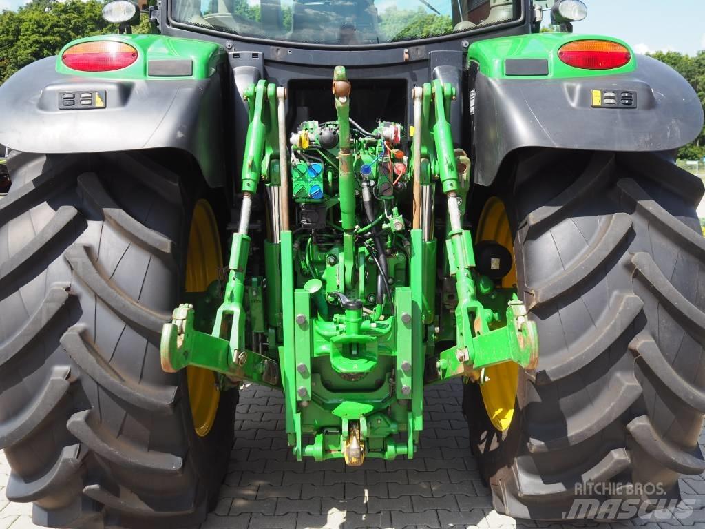 John Deere 6150R Trattori