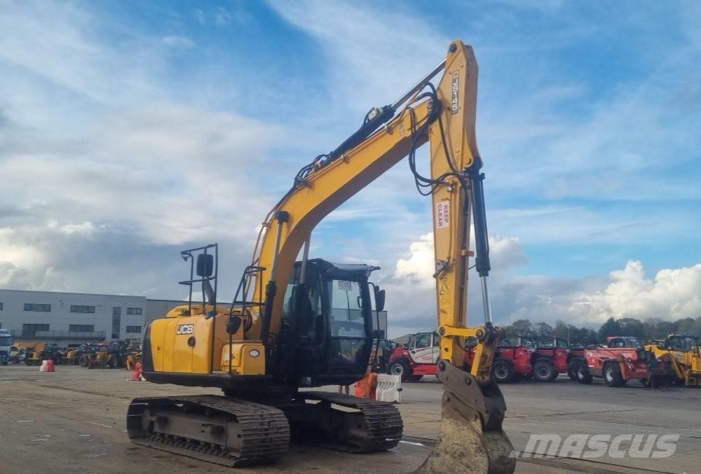 JCB JS 145 LC Escavatori cingolati