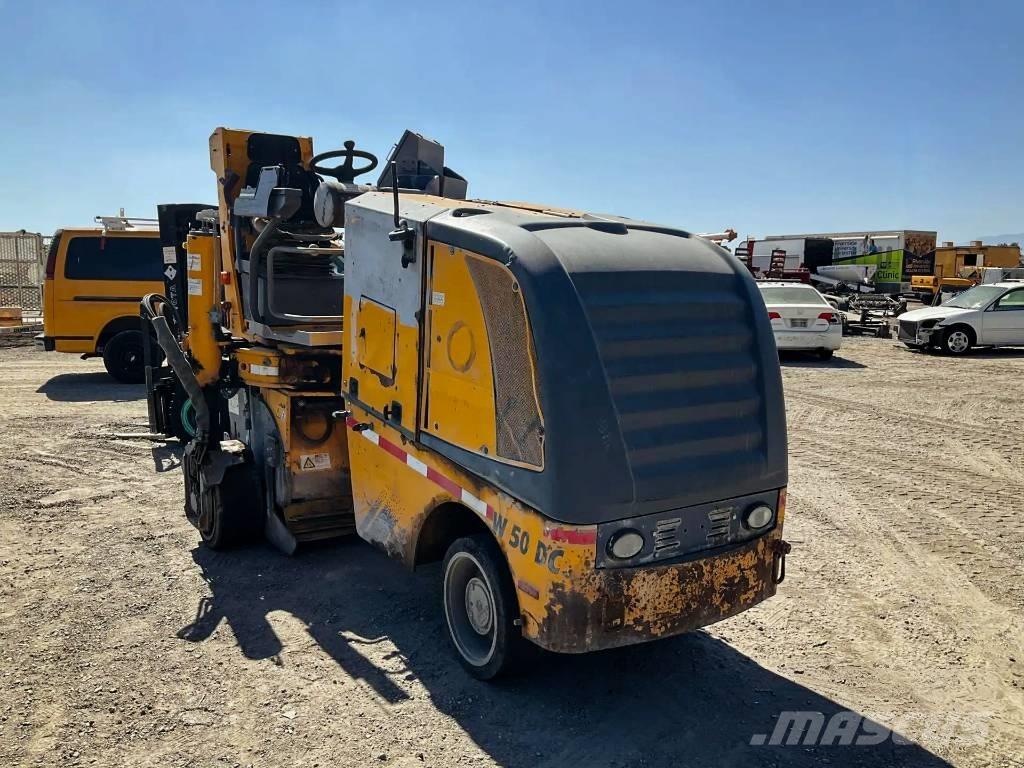 Wirtgen W 50 DC Fresa a freddo per asfalto
