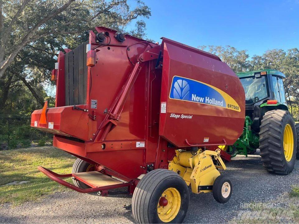 New Holland BR 7060 Rotopresse
